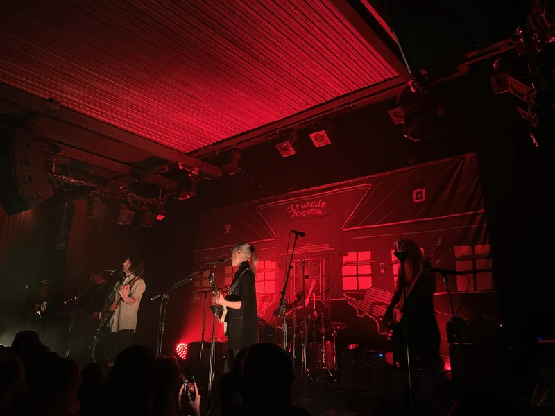 Better Oblivion Community Center, Taylor Hollingsworth at Independent