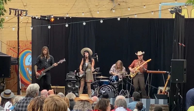 Jenny Don't and the Spurs, Noelle and the Deserters, Hangtown at Fireside Lounge, Alameda