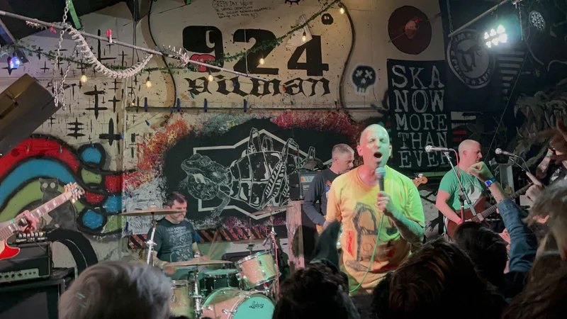 Saetia, Drowning with Our Anchors at 924 Gilman