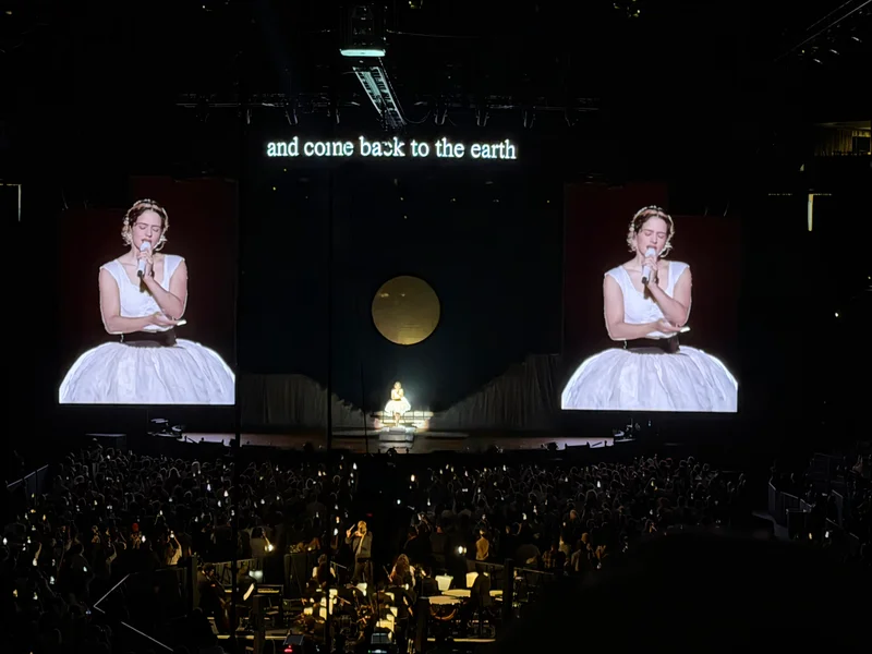 Rosalia at Oakland Arena